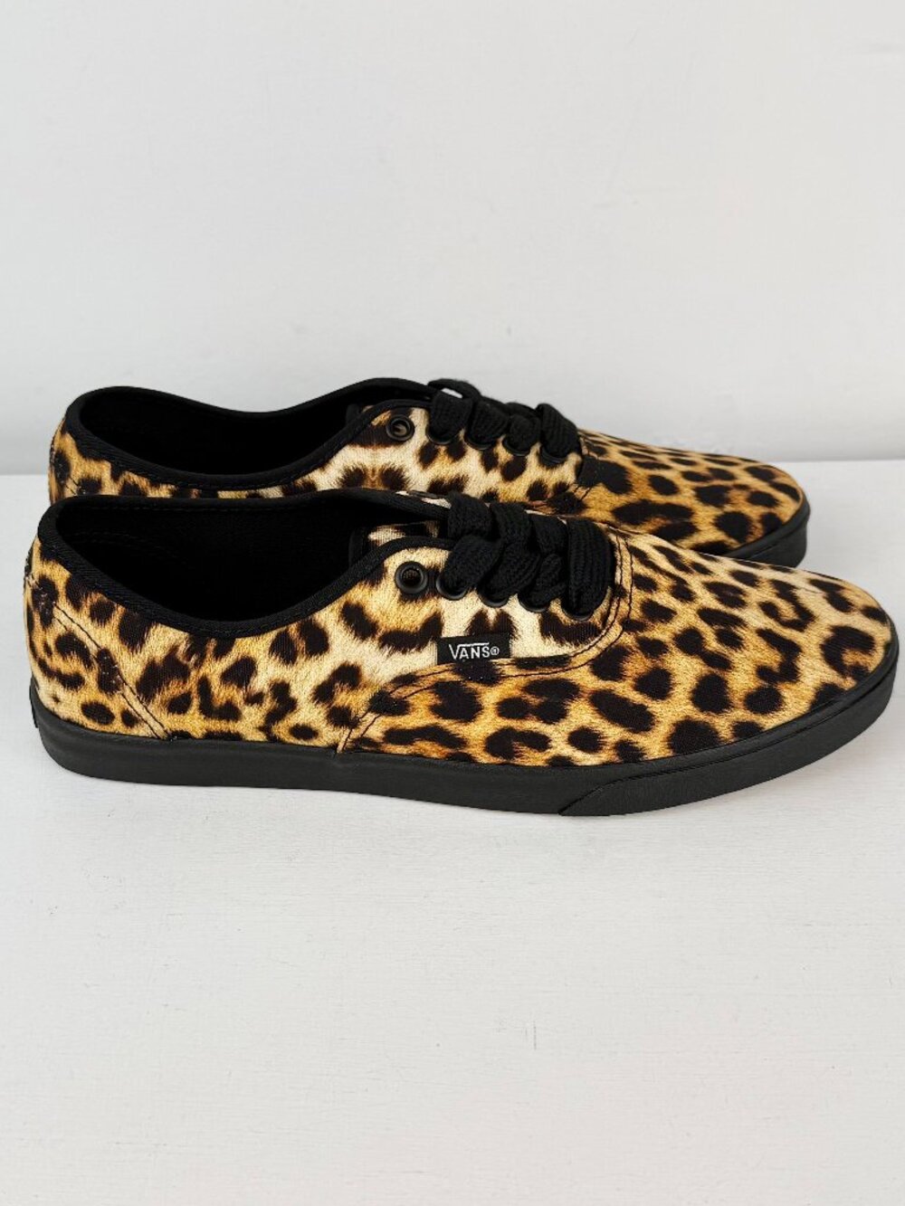M7.5, W9 - VANS Authentic Lowpro Leopard Black Canvas Lace Up Shoes